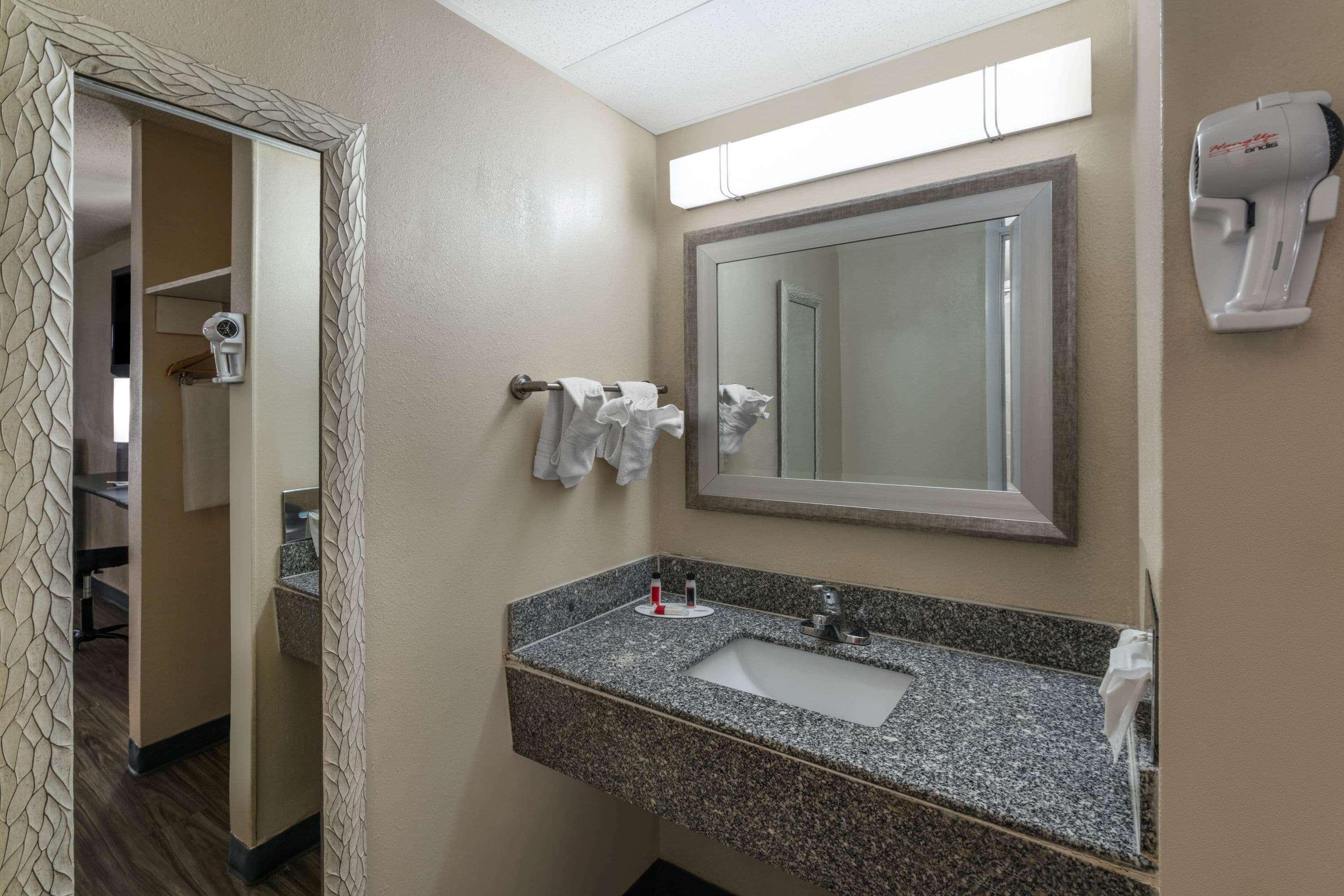 Days Inn By Wyndham Knoxville North Powell Luaran gambar