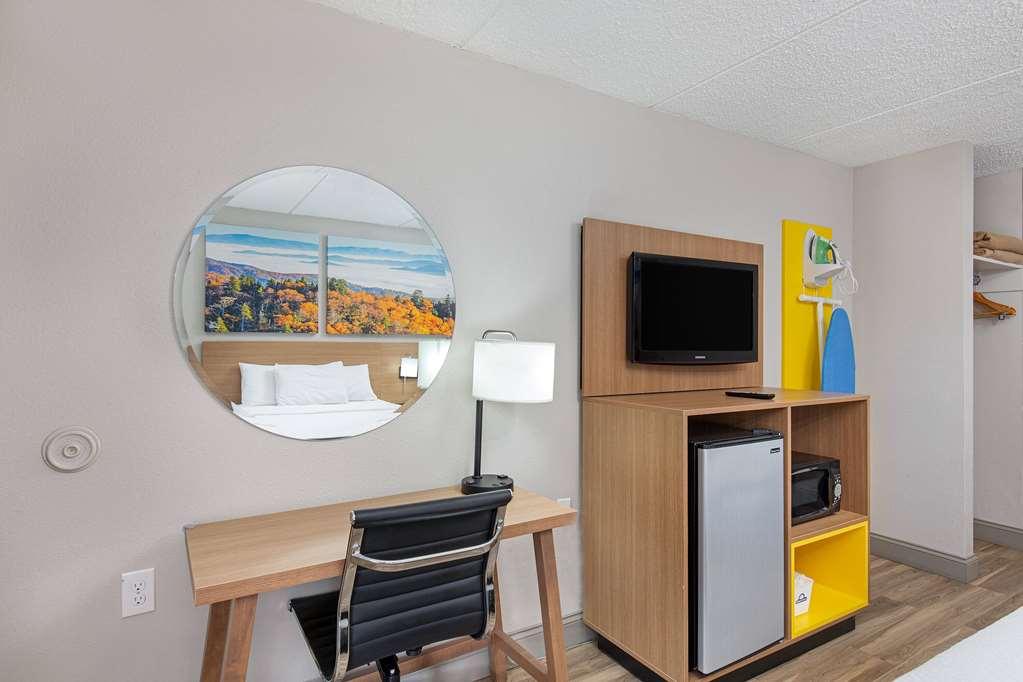 Days Inn By Wyndham Knoxville North Powell Bilik gambar