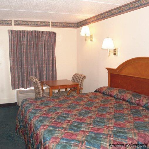 Days Inn By Wyndham Knoxville North Powell Bilik gambar
