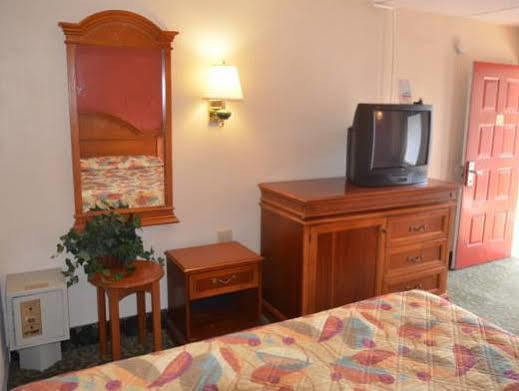 Days Inn By Wyndham Knoxville North Powell Luaran gambar
